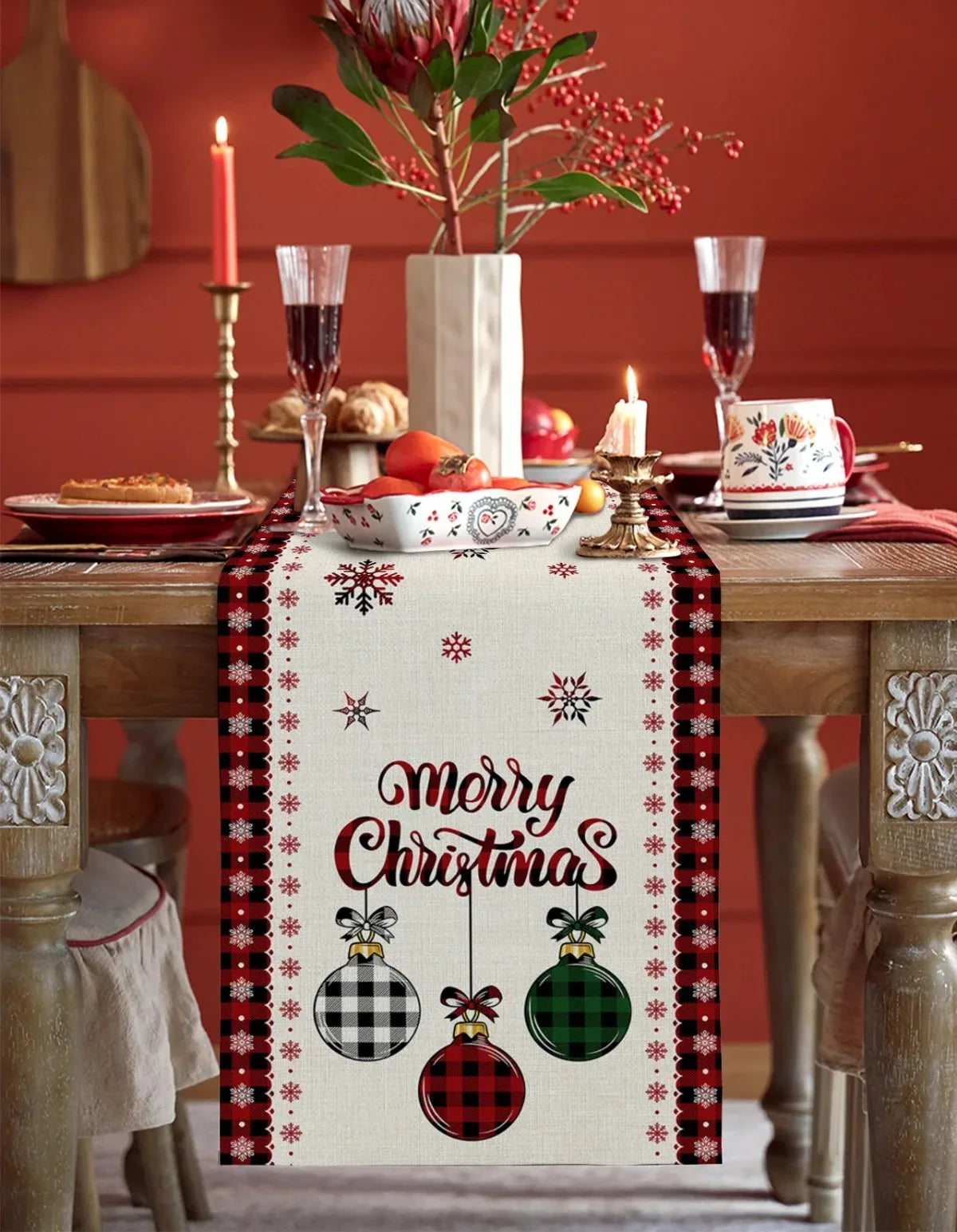 Merry Christmas Tree Ball Linen Table Runners