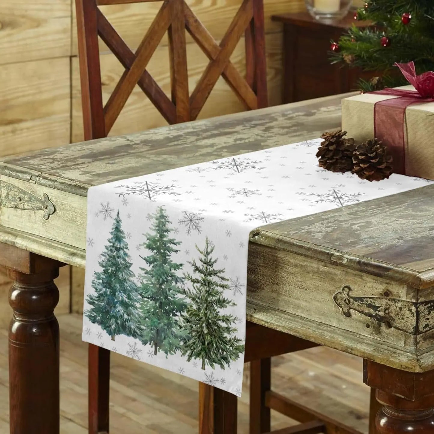 Winter Snowflake Tree Linen Table Runner